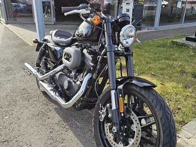 Harley Davidson Roadster 