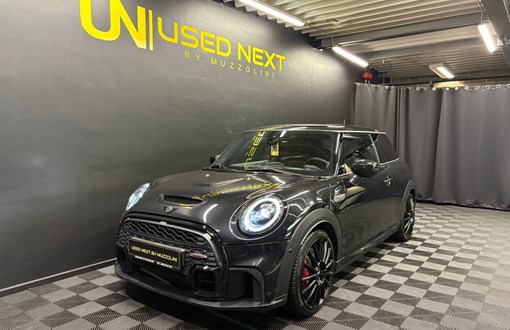 MINI John Cooper Works Coupe